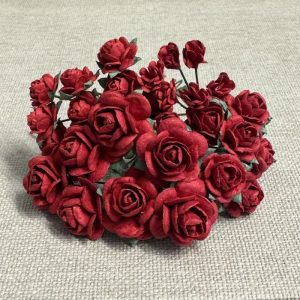 Papirdesign - Roser og knopper - Rød